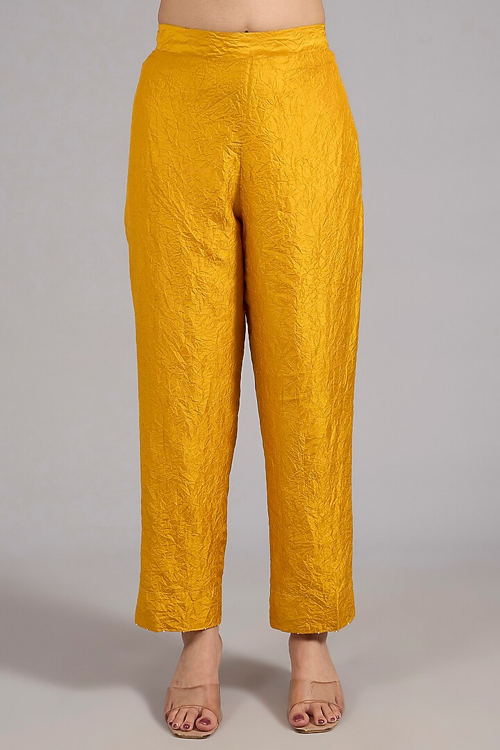 Haldi Yellow Mulberry Silk Patchwork Kurta Set by Divyam Mehta at Pernia's Pop Up Shop