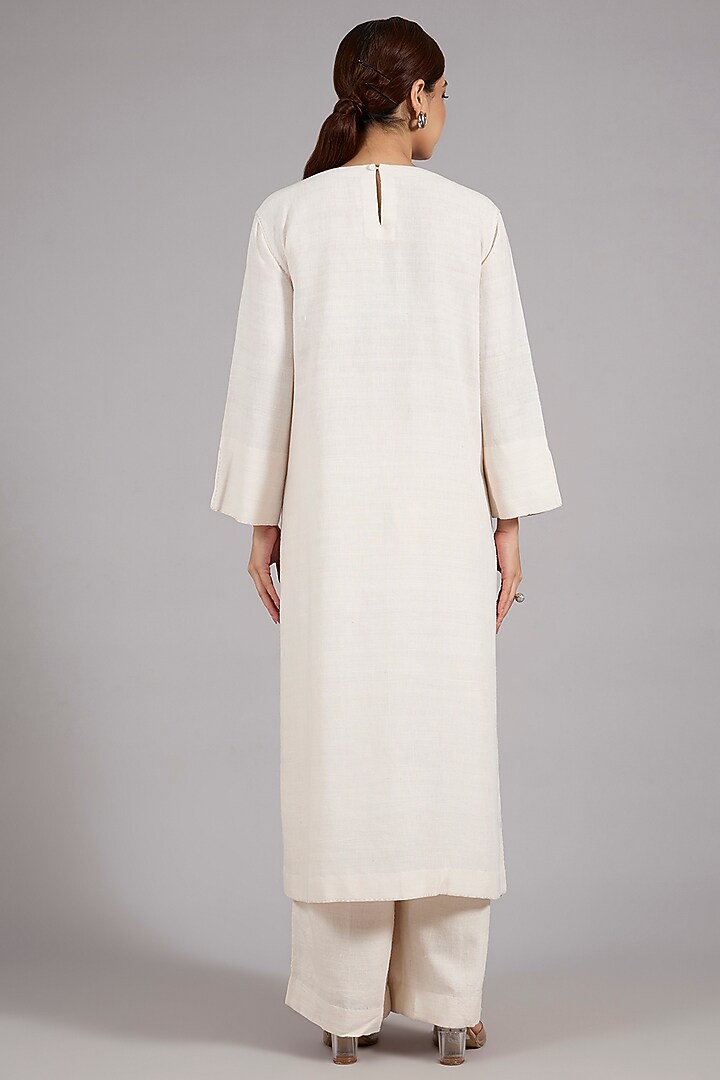 Ivory Matka Silk Patchwork Kurta Set by Divyam Mehta at Pernia's Pop Up Shop