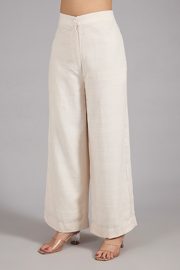 Ivory Matka Silk Patchwork Kurta Set by Divyam Mehta at Pernia's Pop Up Shop
