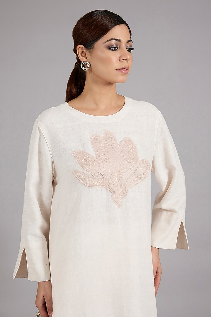 Ivory Matka Silk Patchwork Kurta Set by Divyam Mehta at Pernia's Pop Up Shop