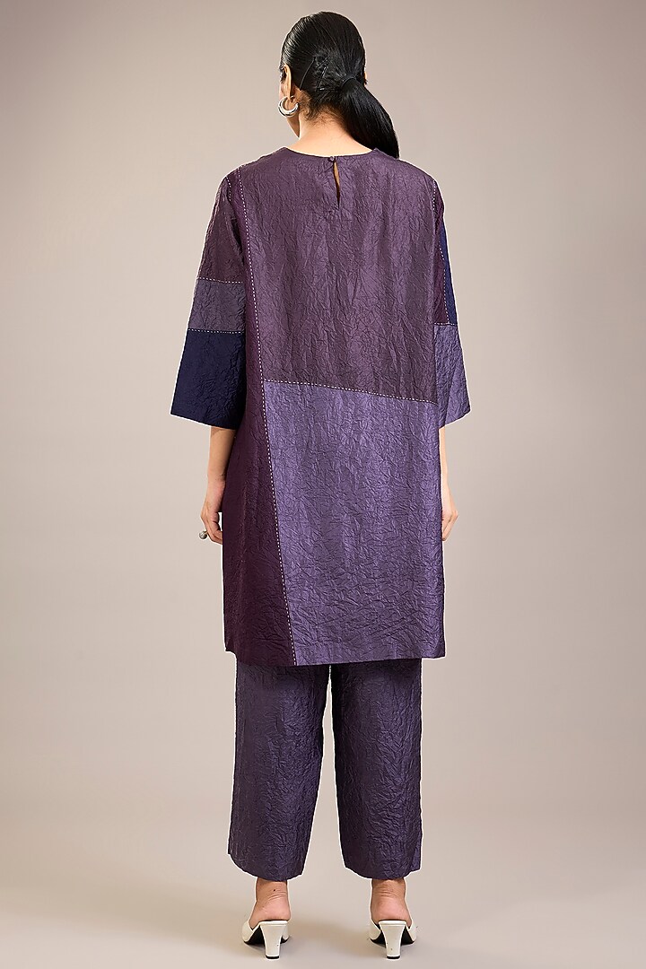 Amethyst Crushed Mulberry Silk Kantha Colour-Blocked Tunic Set by Divyam Mehta at Pernia's Pop Up Shop