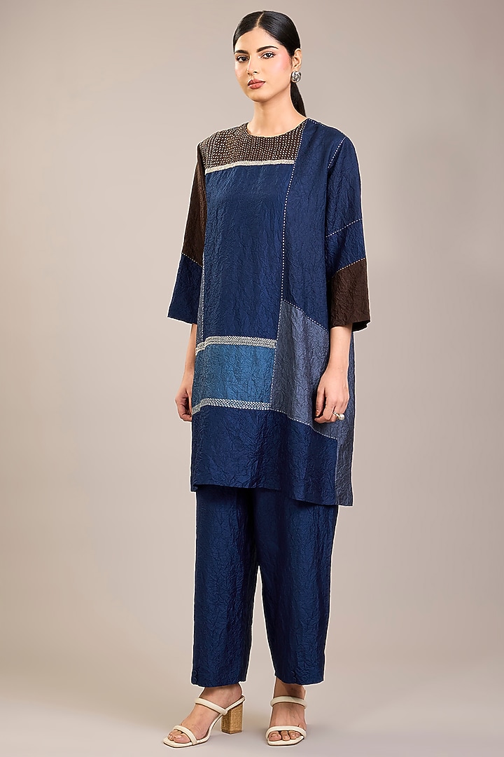 Indigo Crushed Mulberry Silk Kantha Colour-Blocked Tunic Set by Divyam Mehta at Pernia's Pop Up Shop