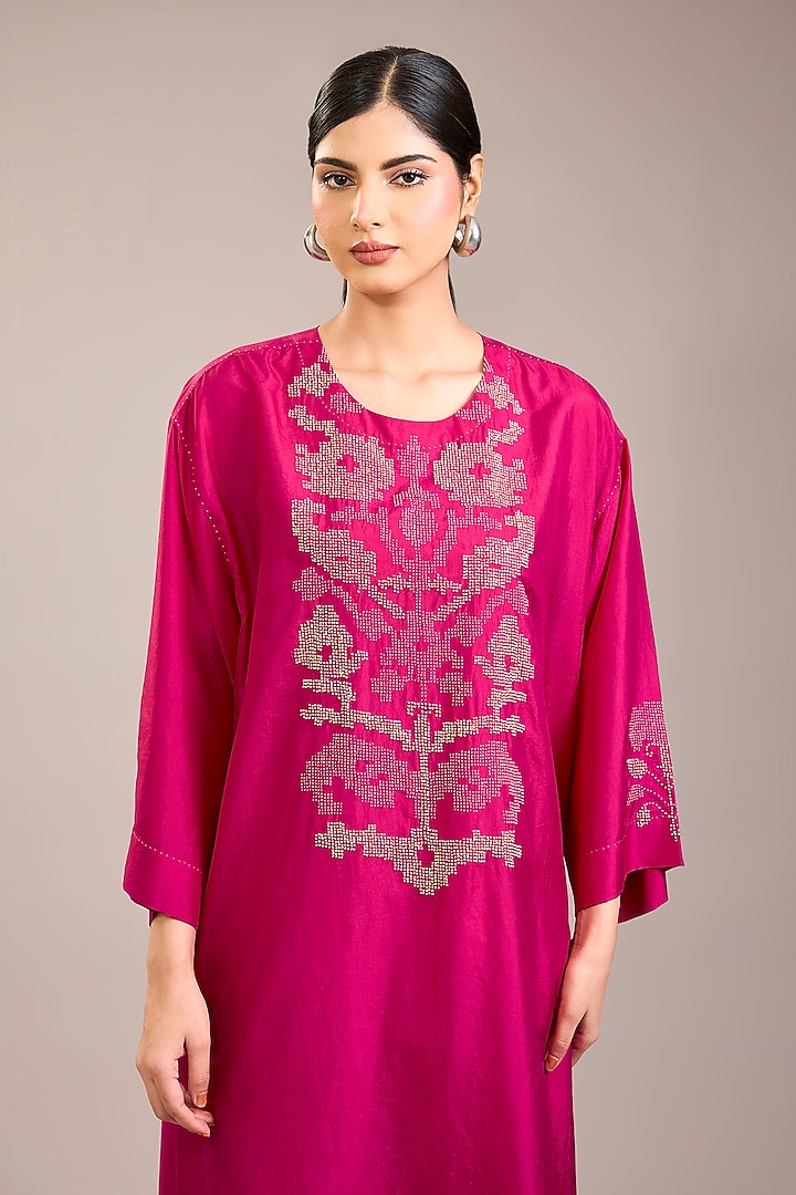 Fuchsia Mulberry Silk French Knot Embroidered Tunic Set by Divyam Mehta at Pernia's Pop Up Shop