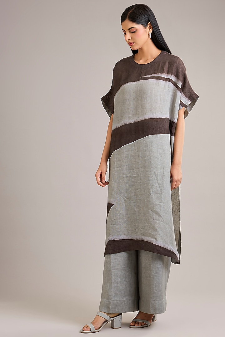 Grey Linen Abstract Printed Tunic Set by Divyam Mehta at Pernia's Pop Up Shop