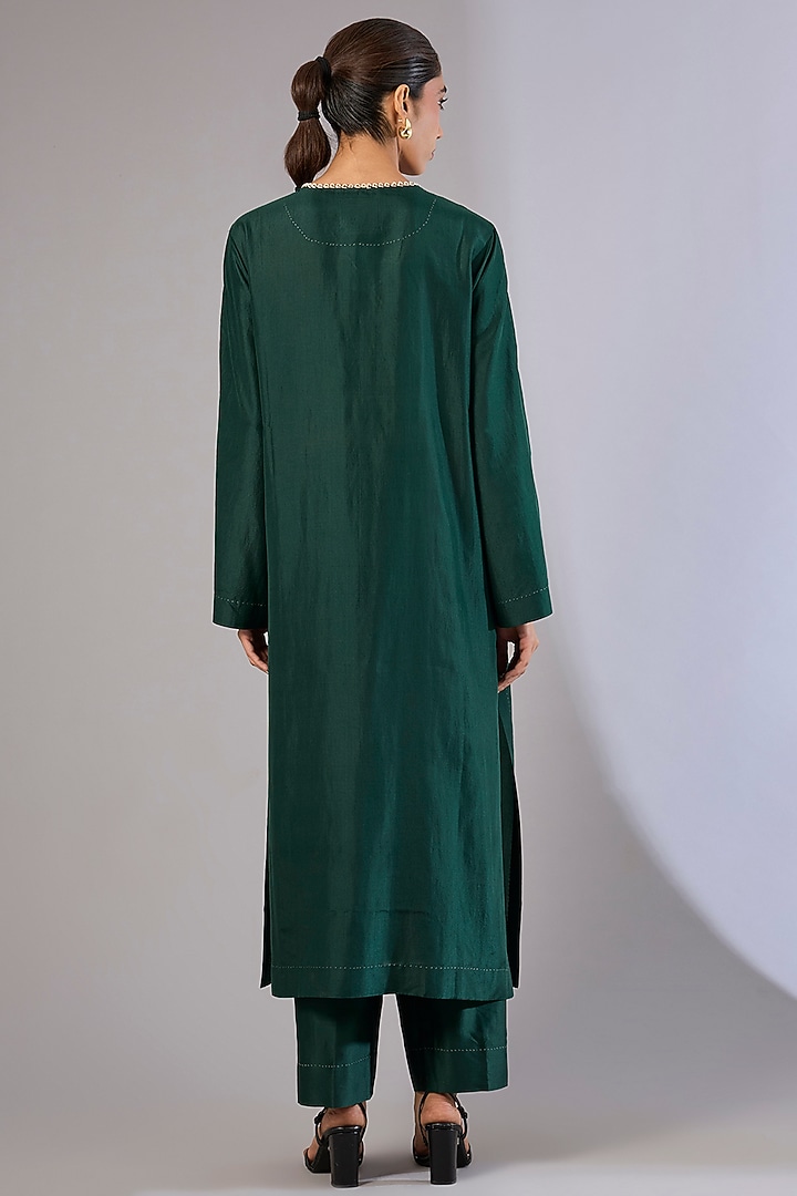 Green Mulberry Silk Shibori Printed Kurta Set by Divyam Mehta at Pernia's Pop Up Shop
