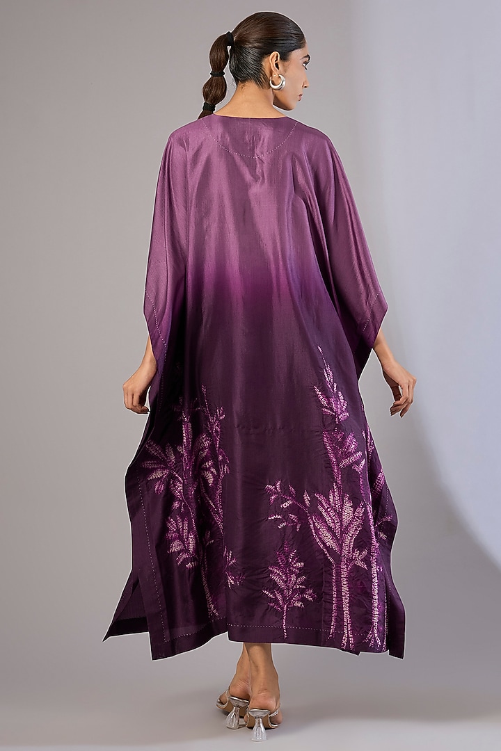 Amethyst Dupion Silk Shibori Printed Kaftan by Divyam Mehta at Pernia's Pop Up Shop