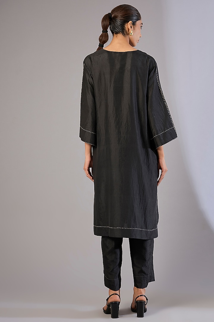 Black Mulberry Silk Shibori Printed Kurta Set by Divyam Mehta at Pernia's Pop Up Shop