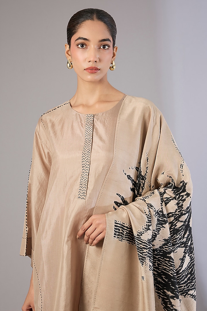 Beige Mulberry Silk Shibori Printed Kurta Set by Divyam Mehta at Pernia's Pop Up Shop
