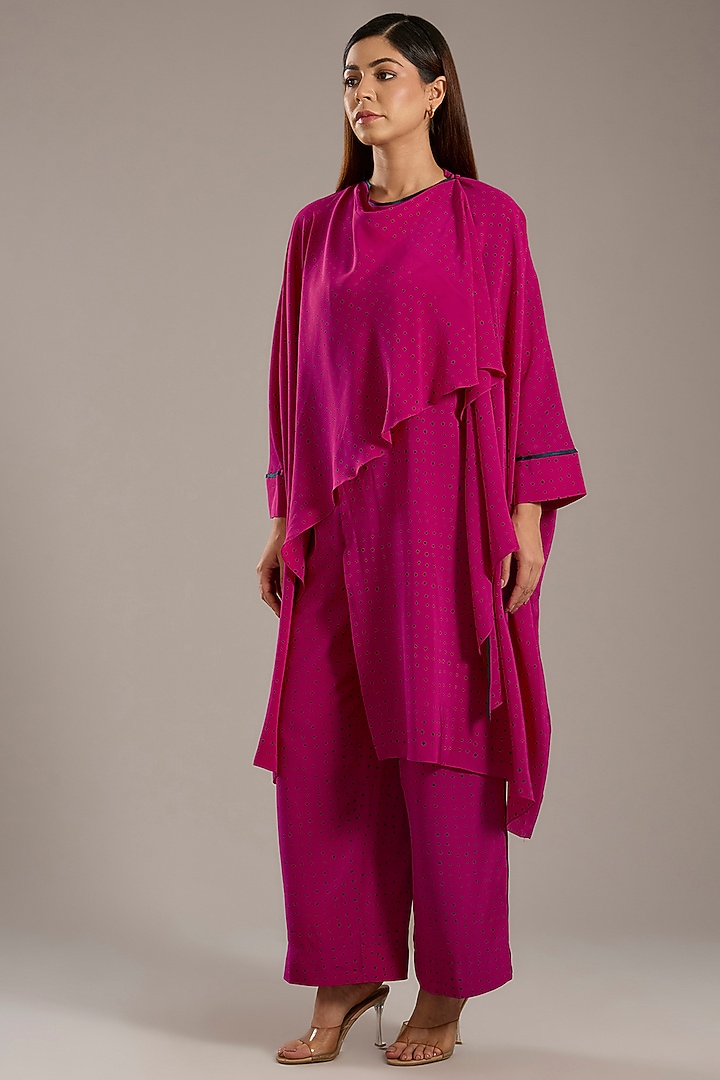 Fuchsia Pink Silk Crepe Screen Printed Tunic Set by Divyam Mehta at Pernia's Pop Up Shop