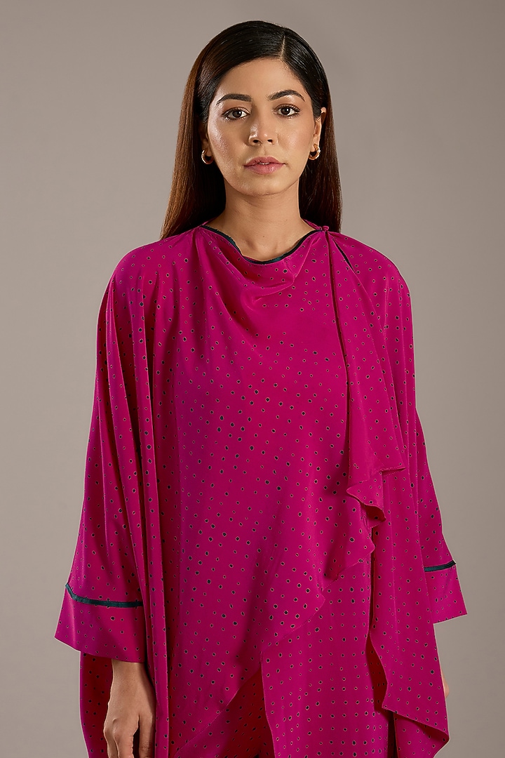 Fuchsia Pink Silk Crepe Screen Printed Tunic Set by Divyam Mehta at Pernia's Pop Up Shop