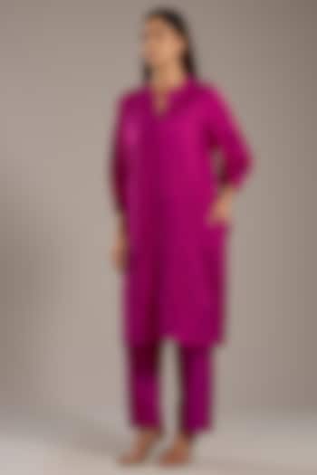 Fuchsia Pink Mulberry Silk Kurta Set by Divyam Mehta at Pernia's Pop Up Shop