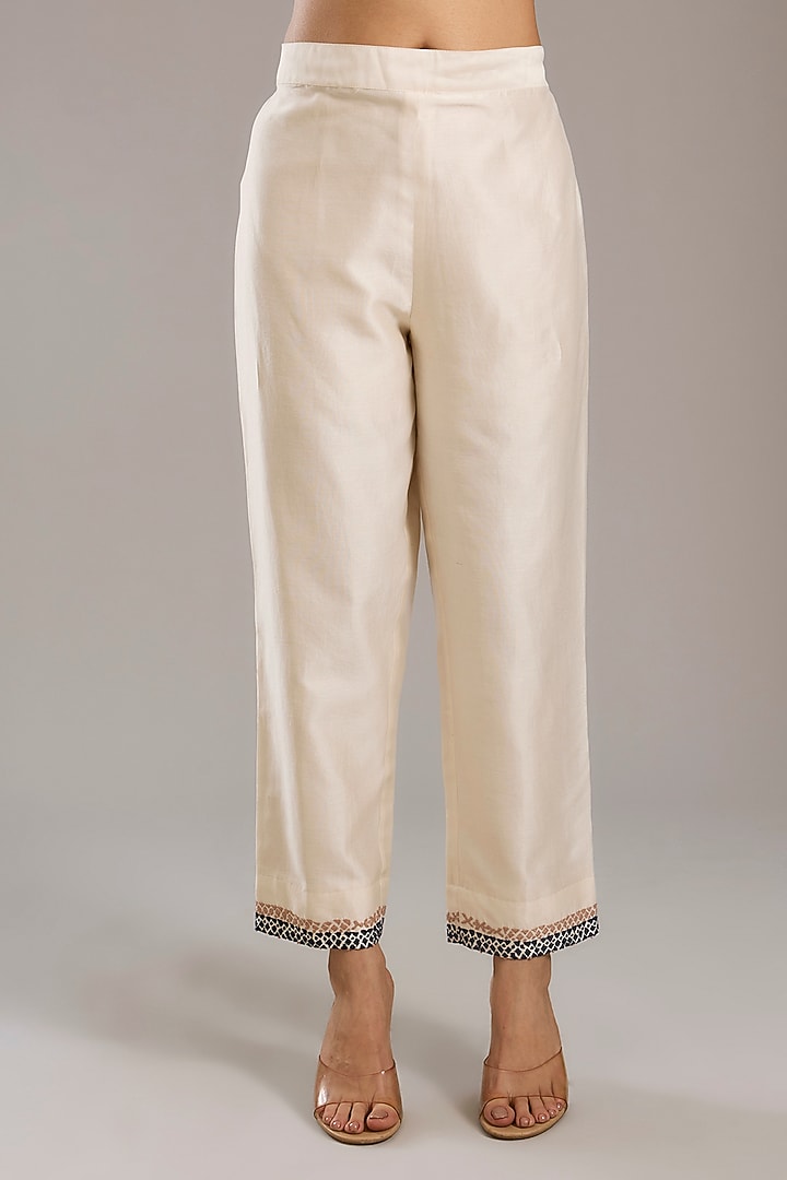 Ivory Dupion Kurta Set by Divyam Mehta at Pernia's Pop Up Shop