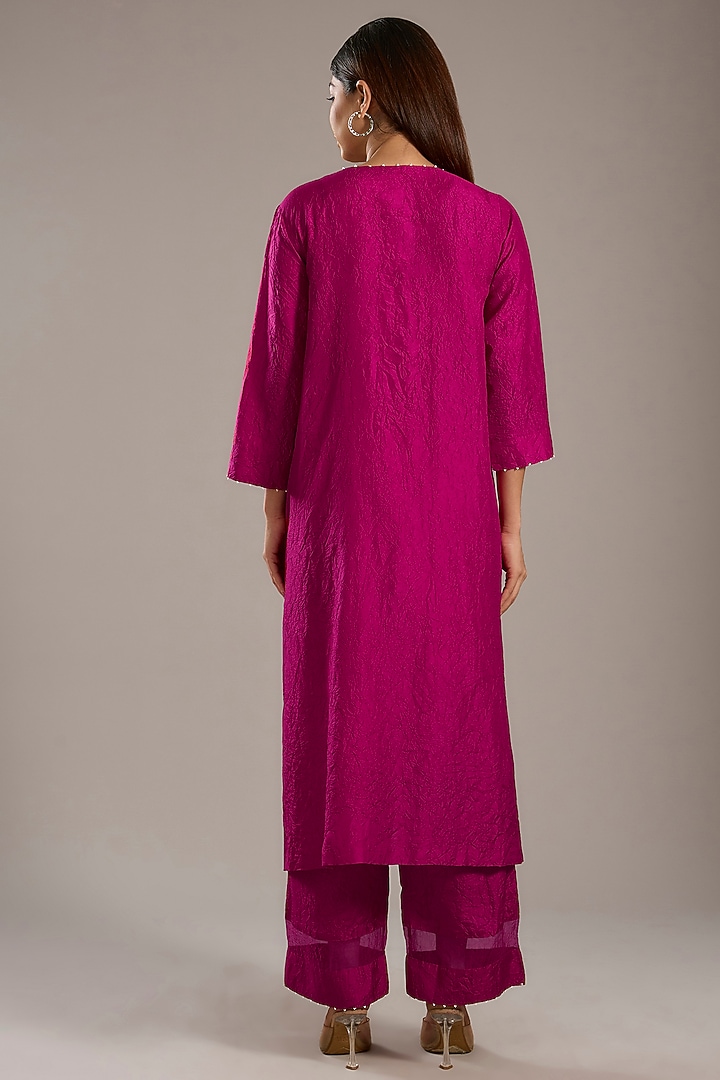Fuchsia Pink Mulberry Silk Screen Printed Kurta Set by Divyam Mehta at Pernia's Pop Up Shop