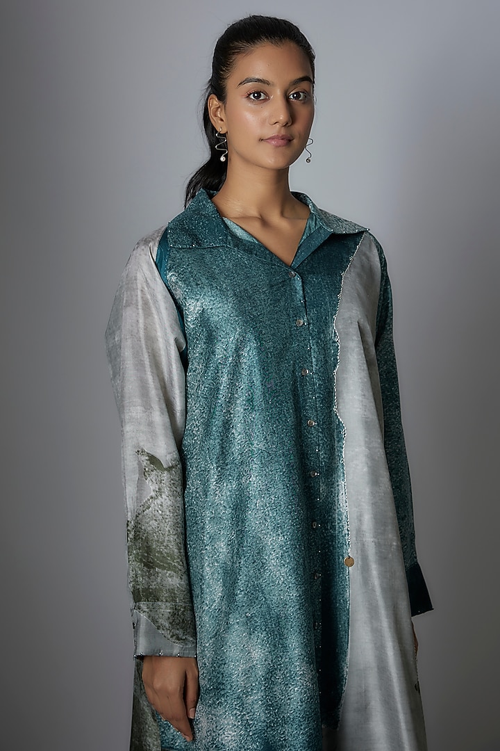 Blue Mulberry Silk Printed Tunic by Divyam Mehta at Pernia's Pop Up Shop
