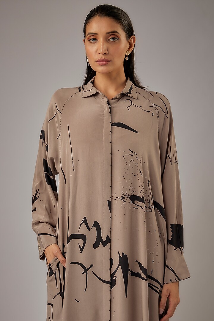 Toosh Silk Crepe Printed Co-ord Set by Divyam Mehta at Pernia's Pop Up Shop