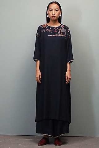 Dark Indigo Hand Embroidered Kurta Set by Divyam Mehta