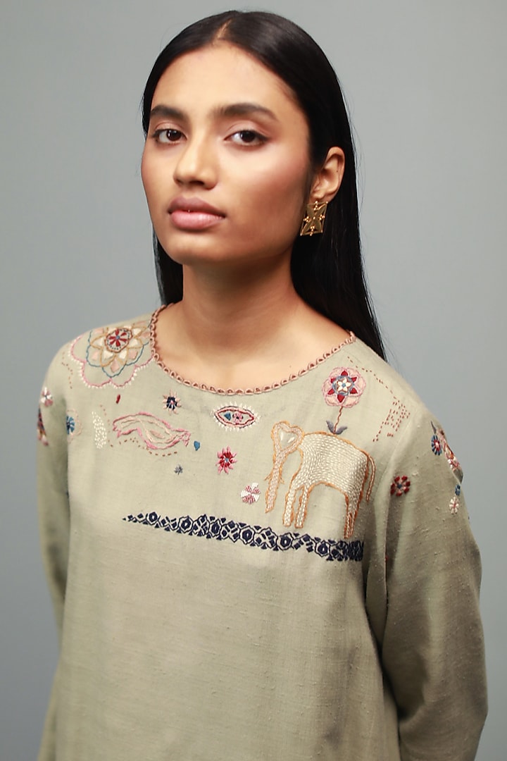 Saunf Green Kantha Hand Embroidered Kurta Set by Divyam Mehta at Pernia's Pop Up Shop