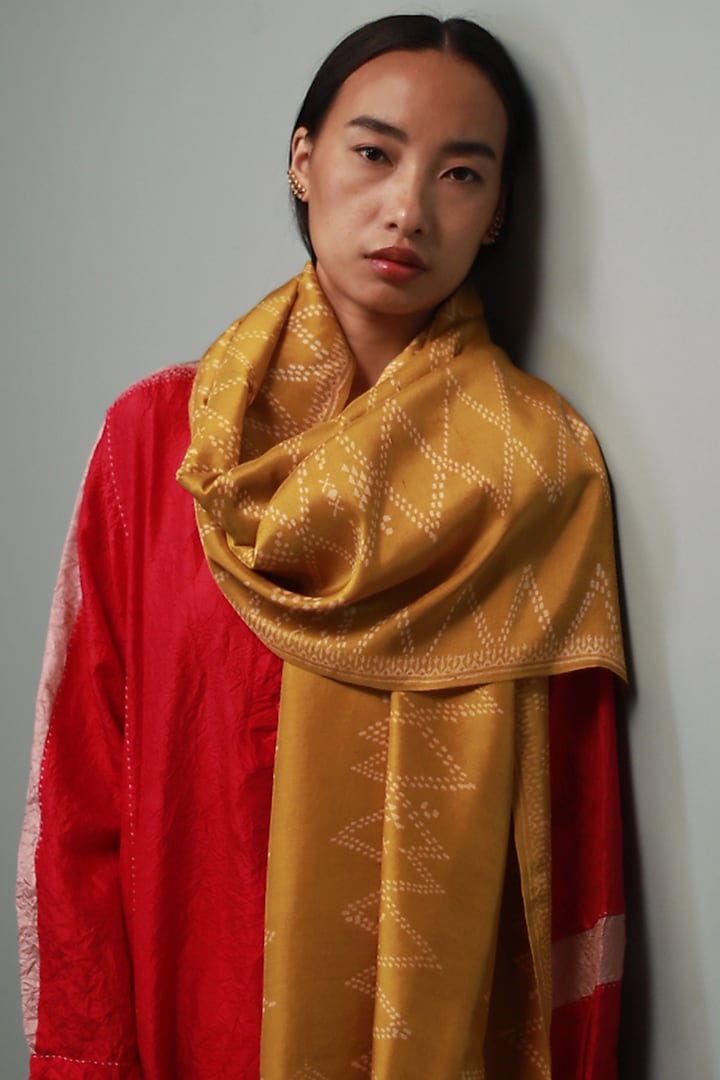 Red Kantha Hand Embroidered Kurta Set by Divyam Mehta at Pernia's Pop Up Shop