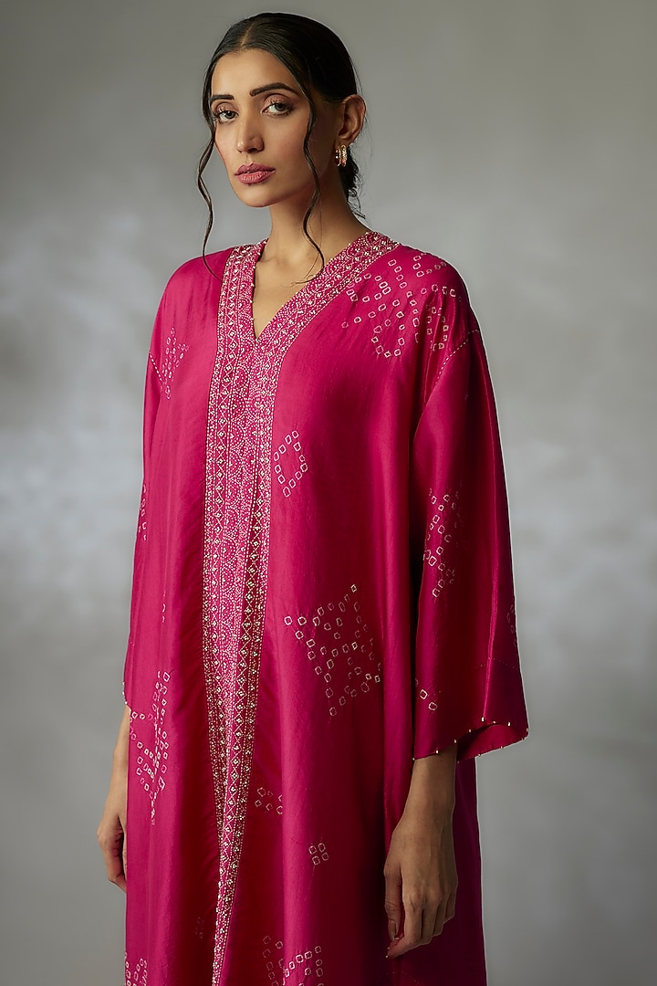 Fuchsia Mulberry Silk Hand-Dyed Bandhani Kurta Set by Divyam Mehta at Pernia's Pop Up Shop