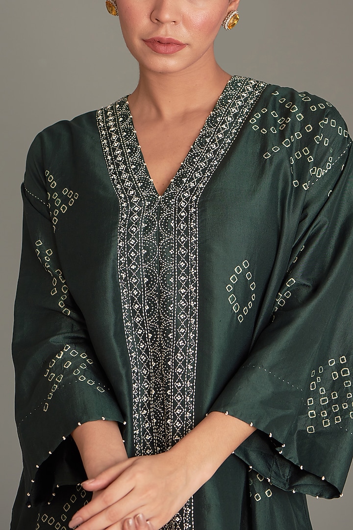 Bottle Green Mulberry Silk Bandhani Kurta Set by Divyam Mehta at Pernia's Pop Up Shop