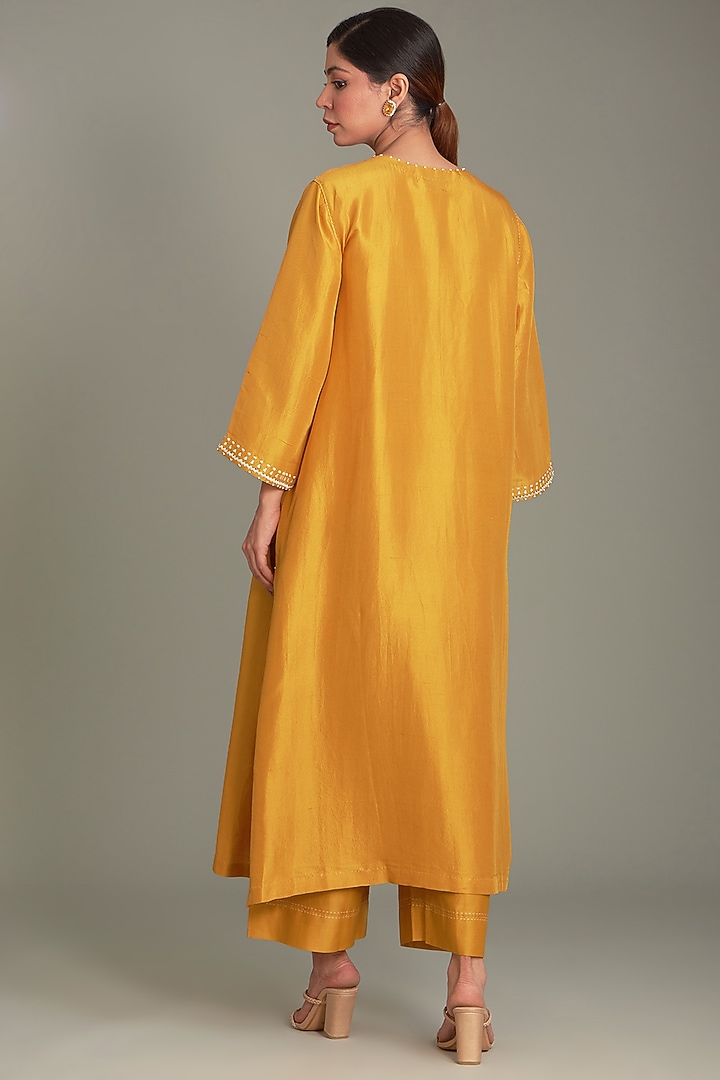 Yellow Mulberry & Dupion Embroidered Kurta Set by Divyam Mehta at Pernia's Pop Up Shop