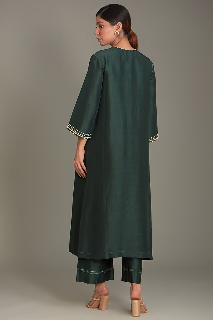 Bottle Green Mulberry & Dupion Embroidered Kurta Set by Divyam Mehta at Pernia's Pop Up Shop
