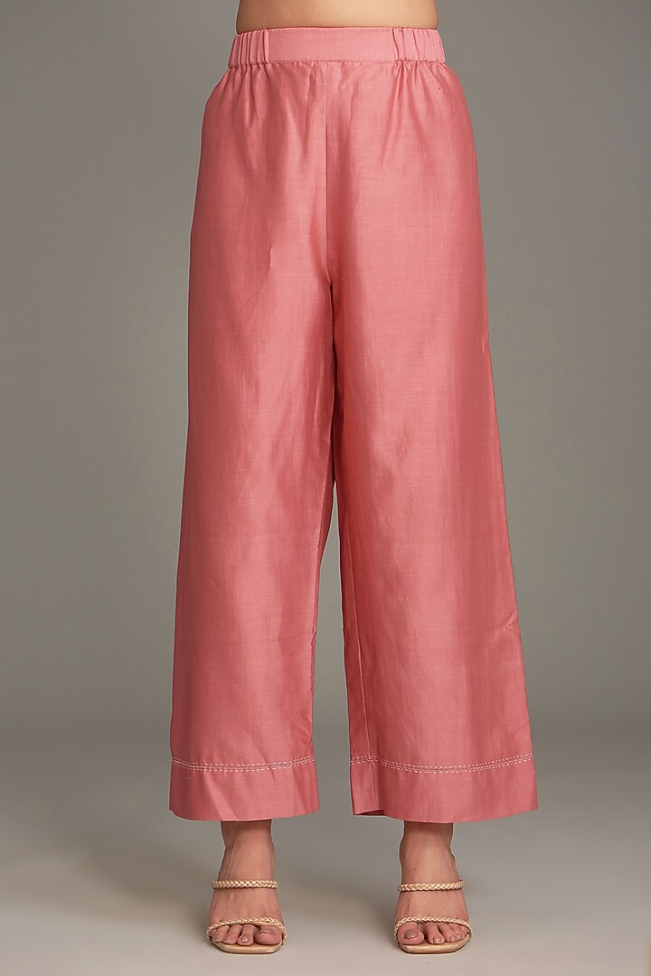 Coral Mulberry Crushed Kurta Set by Divyam Mehta at Pernia's Pop Up Shop