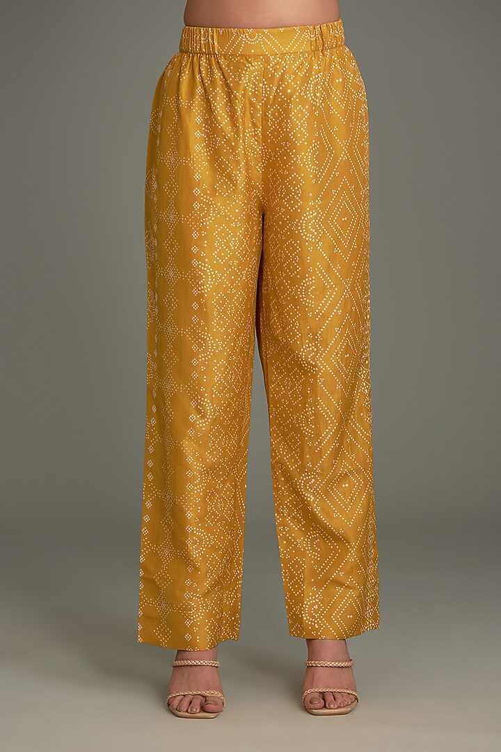 Yellow Mulberry Silk Printed Tunic Set by Divyam Mehta at Pernia's Pop Up Shop