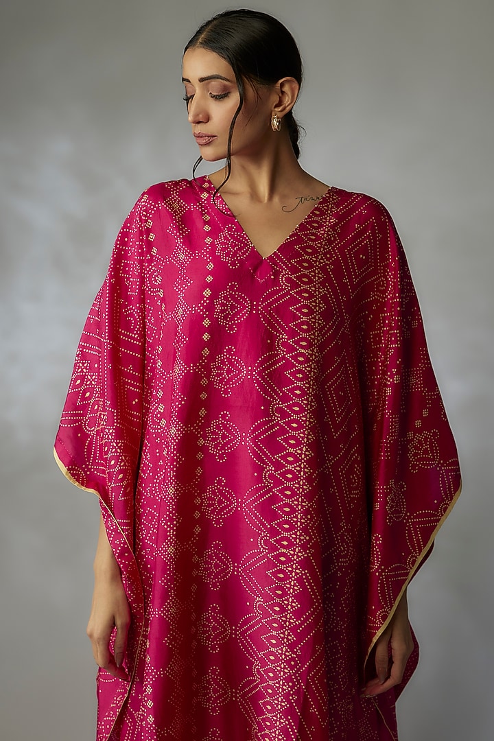 Fuchsia Mulberry Silk Block Printed Kaftan by Divyam Mehta at Pernia's Pop Up Shop