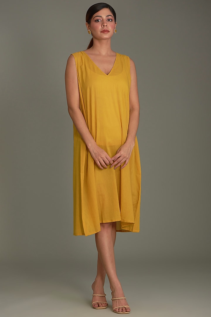 Mustard Mulberry Silk Bandhani Midi Vacation Dress by Divyam Mehta at Pernia's Pop Up Shop