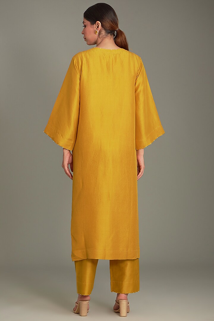 Mustard Dupion & Mulberry Embroidered Kurta Set by Divyam Mehta at Pernia's Pop Up Shop