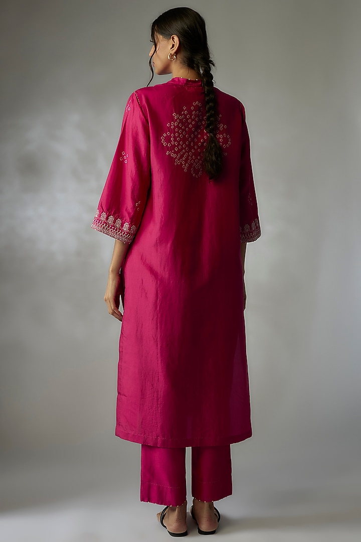Fuchsia Mulberry Silk Bandhani & Embroidered Kurta Set by Divyam Mehta at Pernia's Pop Up Shop