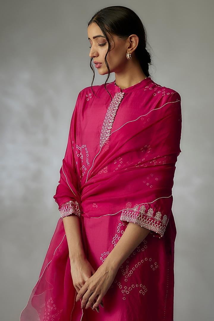 Fuchsia Mulberry Silk Bandhani & Embroidered Kurta Set by Divyam Mehta at Pernia's Pop Up Shop