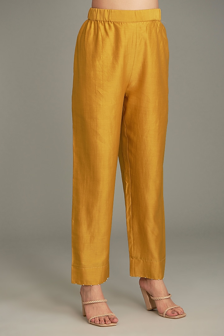 Mustard Mulberry Bandhani Kurta Set by Divyam Mehta at Pernia's Pop Up Shop