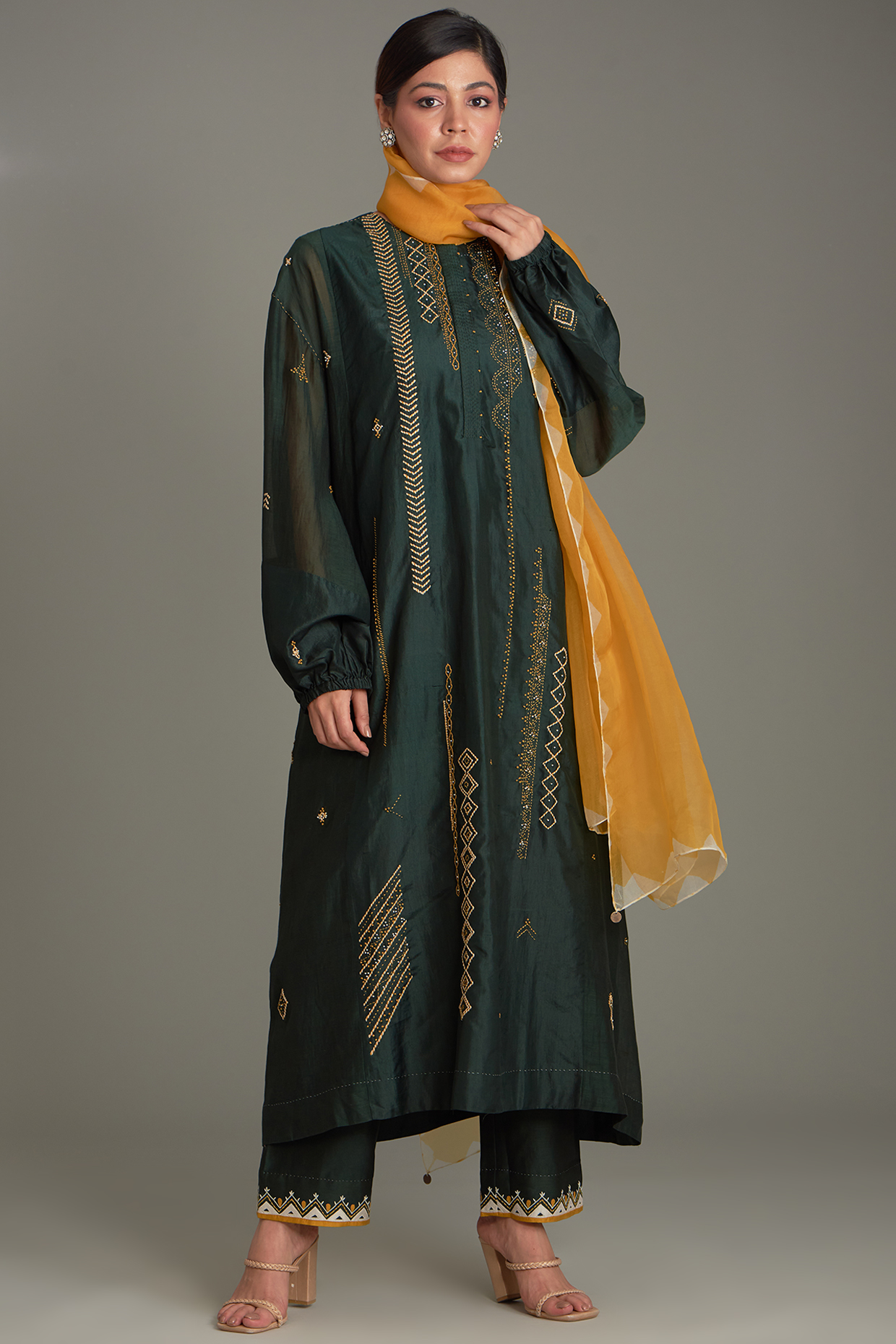Bottle Green Mulberry Silk Kurta Set by Divyam Mehta at Pernia's Pop Up Shop