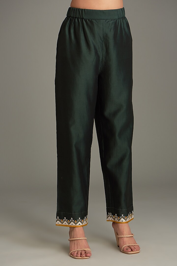 Bottle Green Mulberry Silk Kurta Set by Divyam Mehta at Pernia's Pop Up Shop