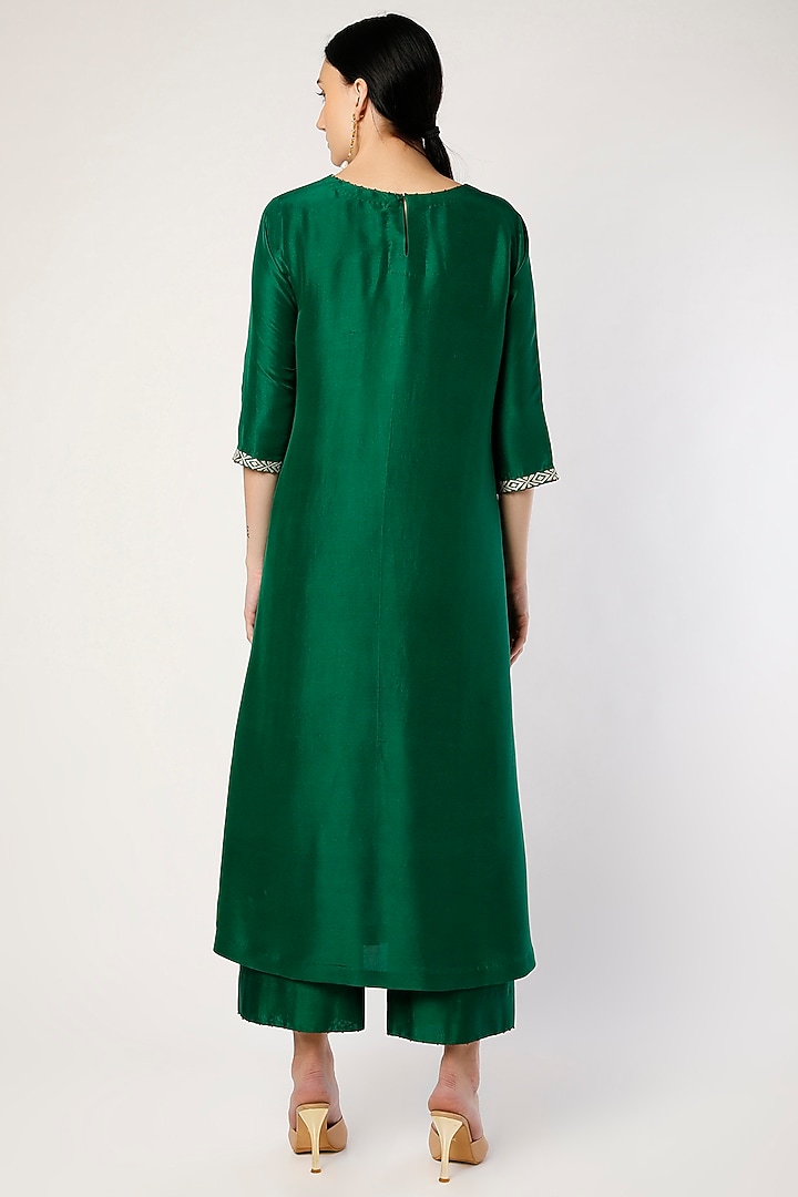 Forest Green Kantha Embroidered Kurta Set by Divyam Mehta at Pernia's Pop Up Shop