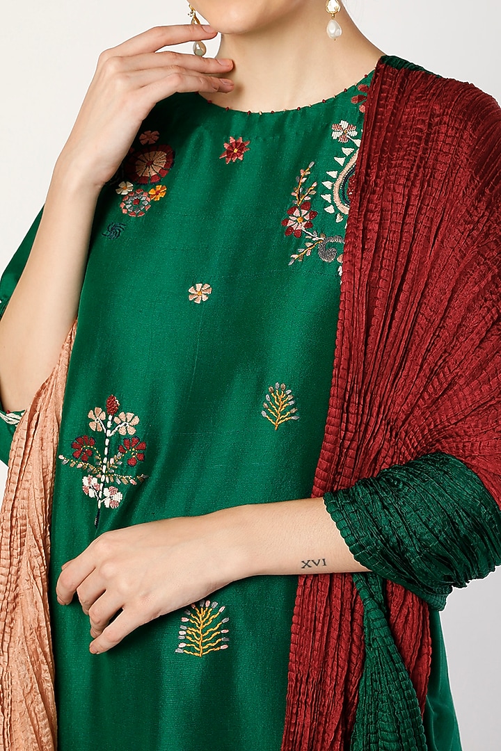 Forest Green Kantha Embroidered Kurta Set by Divyam Mehta at Pernia's Pop Up Shop