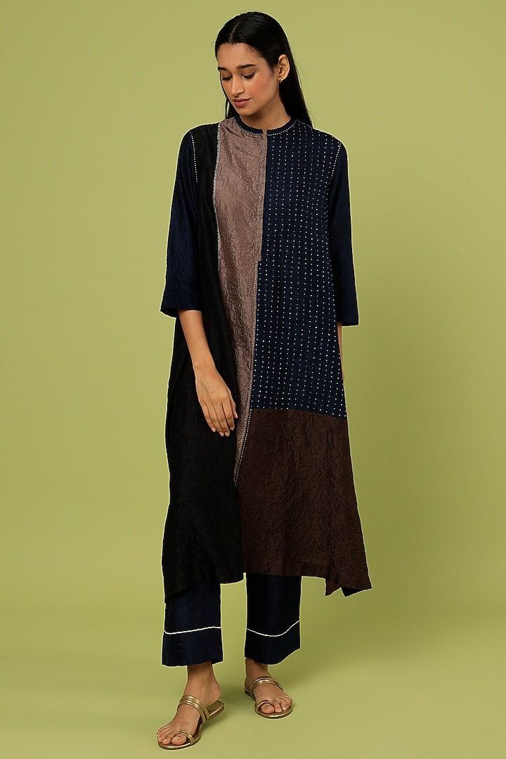 Midnight Blue Mulberry Silk Kurta Set by Divyam Mehta at Pernia's Pop Up Shop