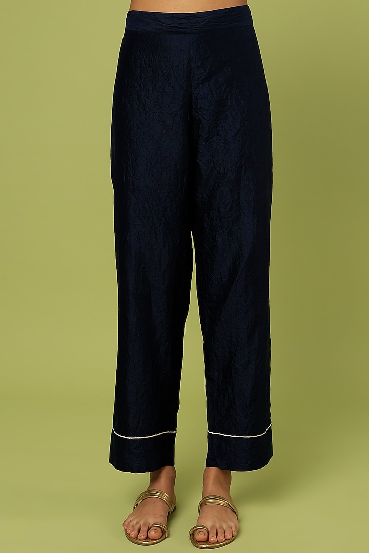 Midnight Blue Mulberry Silk Kurta Set by Divyam Mehta at Pernia's Pop Up Shop