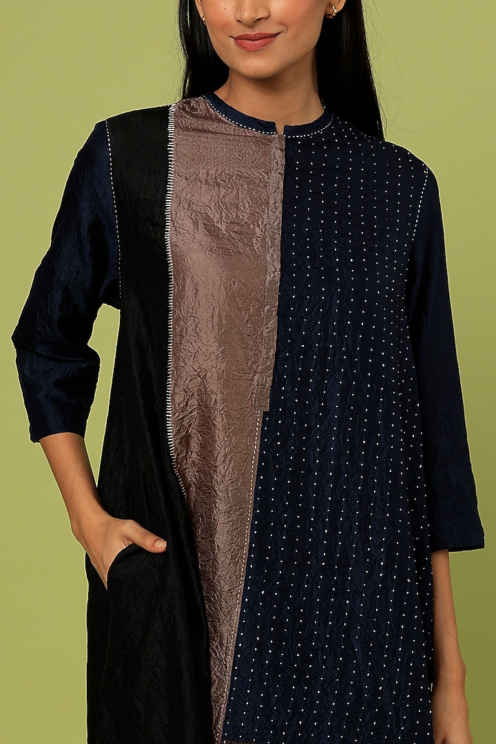 Midnight Blue Mulberry Silk Kurta Set by Divyam Mehta at Pernia's Pop Up Shop