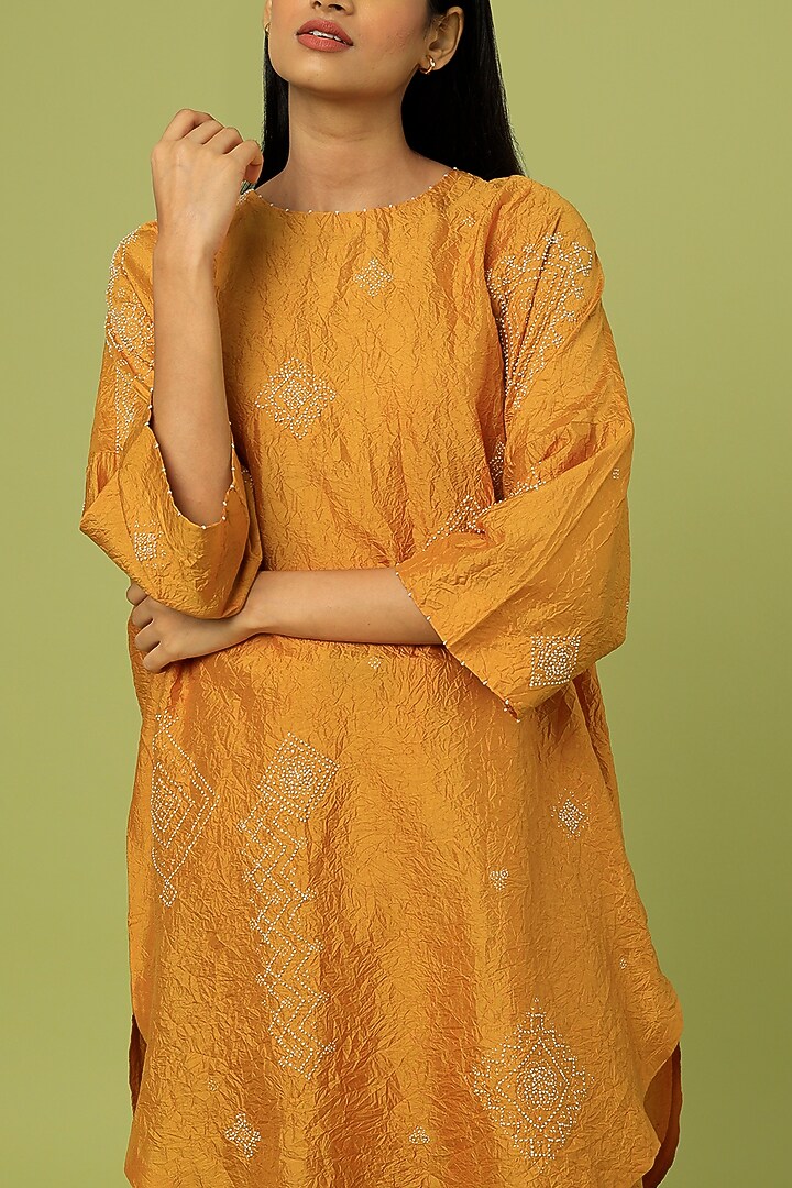Mustard Mulberry Silk Kurta Set by Divyam Mehta at Pernia's Pop Up Shop