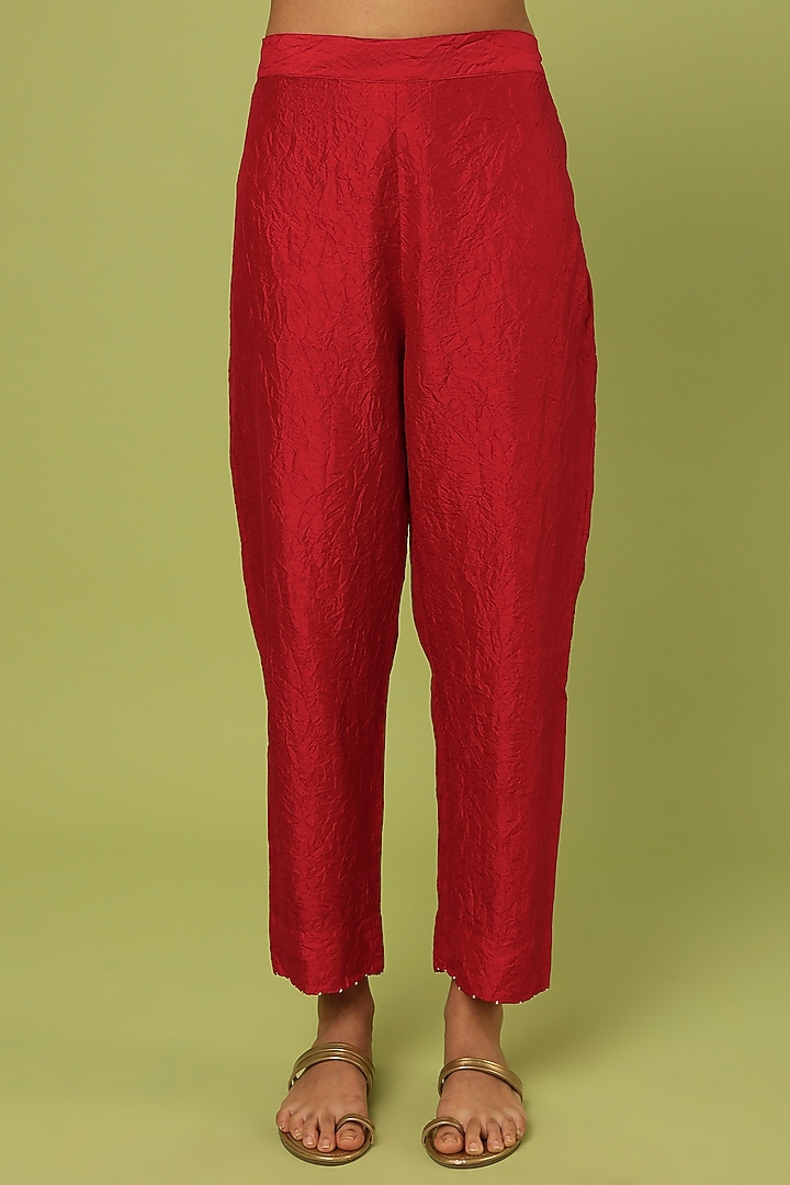 Red Mulberry Silk Kurta Set by Divyam Mehta at Pernia's Pop Up Shop