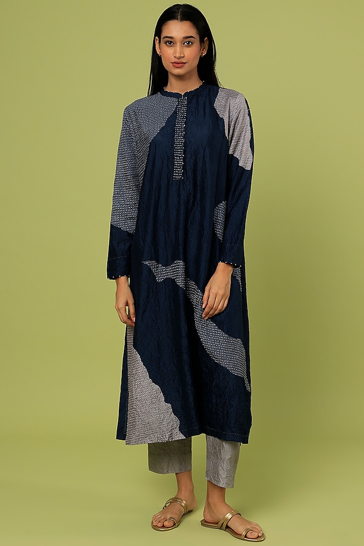 Blue Mulberry Silk Kurta Set by Divyam Mehta at Pernia's Pop Up Shop