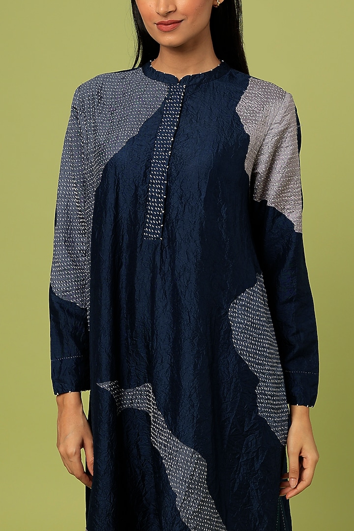 Blue Mulberry Silk Kurta Set by Divyam Mehta at Pernia's Pop Up Shop