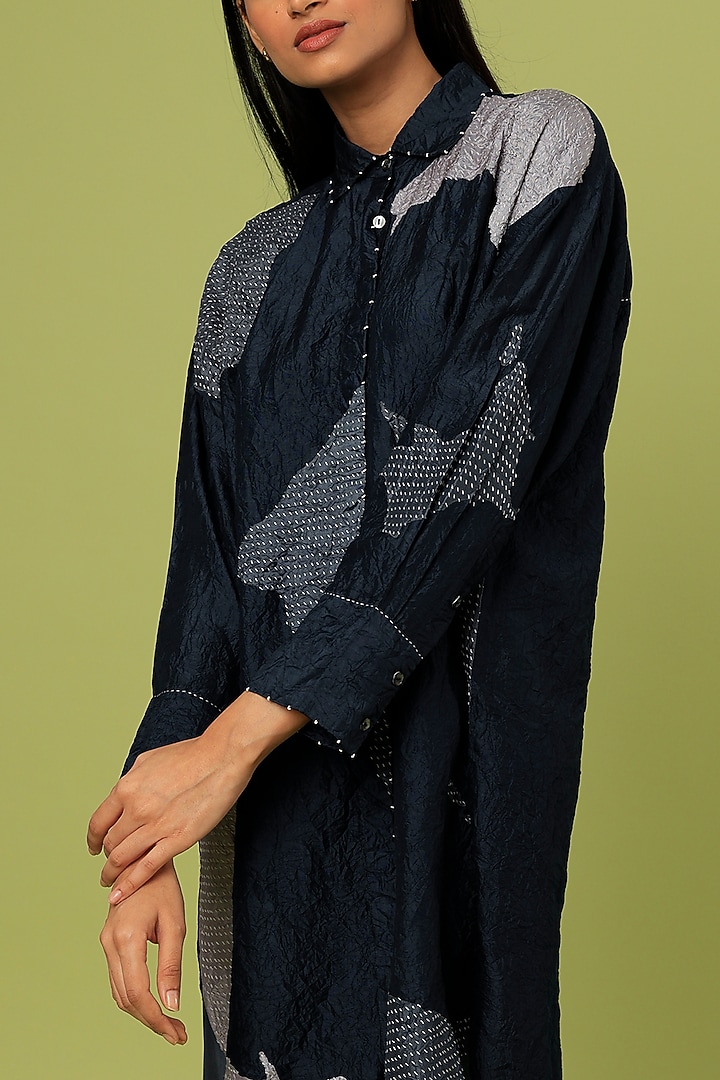 Blue Kurta Set In Mulberry Silk by Divyam Mehta at Pernia's Pop Up Shop