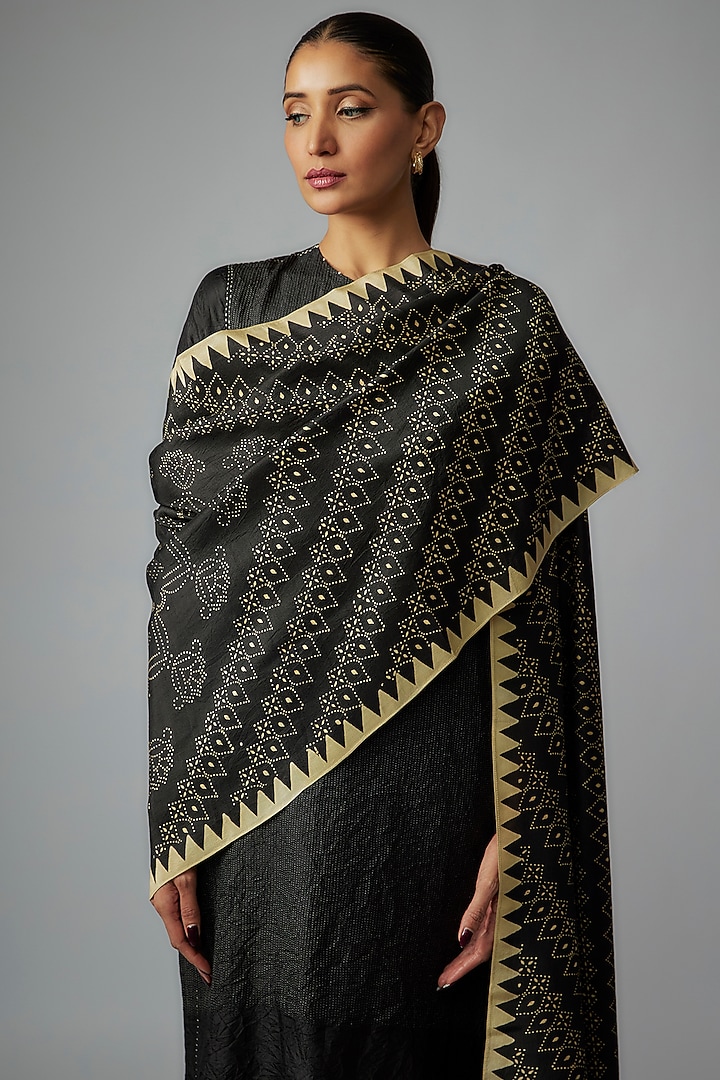 Black Mulberry Silk Handmade Kantha Kurta Set by Divyam Mehta at Pernia's Pop Up Shop