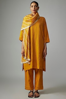 product-color-Yellow