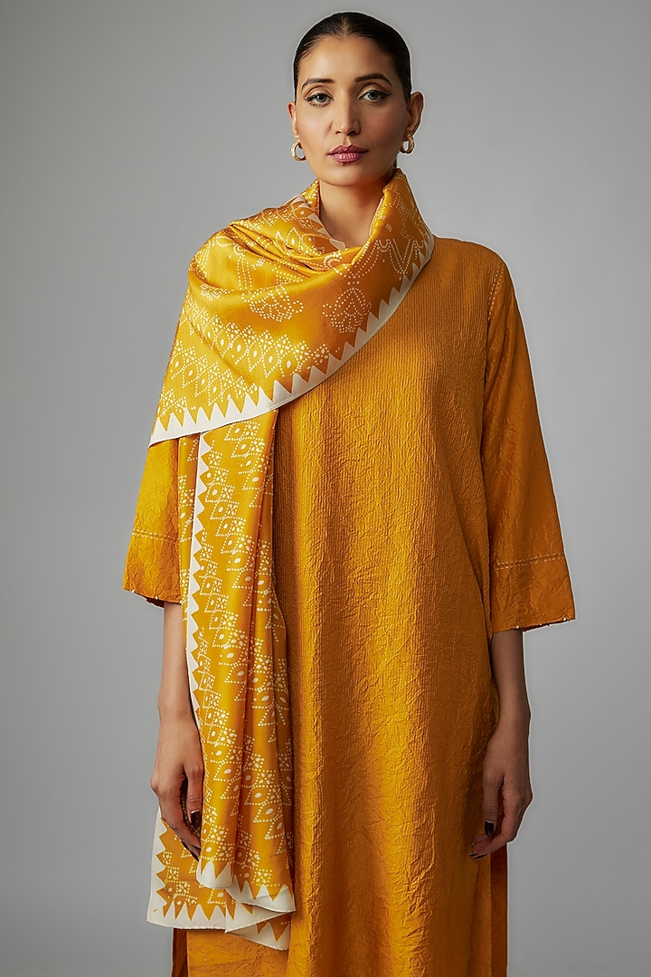 Yellow Mulberry Silk Handmade Kantha Kurta Set by Divyam Mehta at Pernia's Pop Up Shop