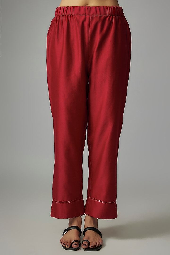 Red Mulberry Silk Mirror Embroidered Kaftan Set by Divyam Mehta at Pernia's Pop Up Shop